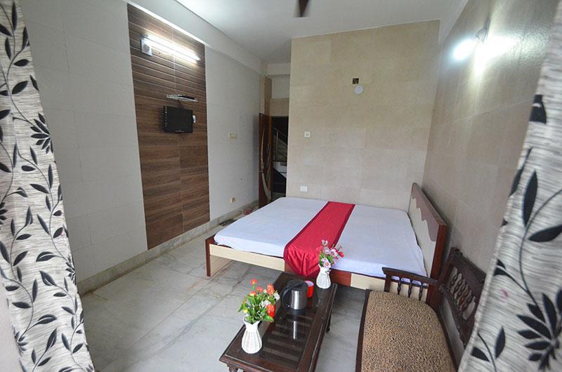 פורי Provanil Guest House מראה חיצוני תמונה